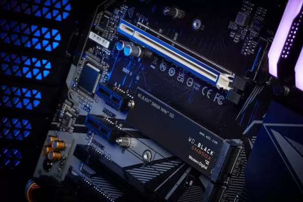 WD_BLACK SN850X NVMe™ SSD - 1TB, Without Heatsink - 7300 MB/S - Image 2